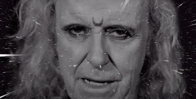 Дэвид Линч стал режиссером клипа на песню Донована «I Am the Shaman»