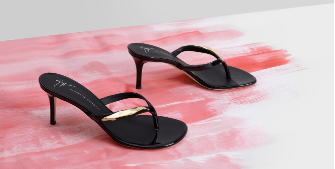 В сети No One началась финальная распродажа со скидками до 60%