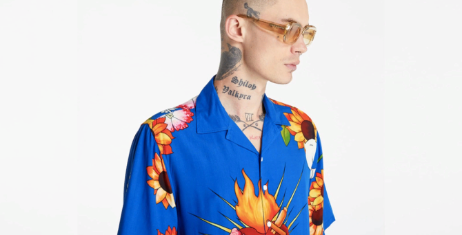 Pleasures выпустил рубашку как у Леонардо Ди Каприо в фильме «Ромео + Джульетта»