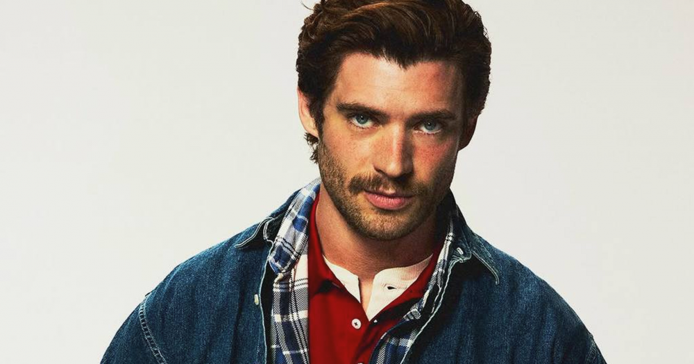 Актер Дэвид Коренсвет стал героем летнего выпуска GQ