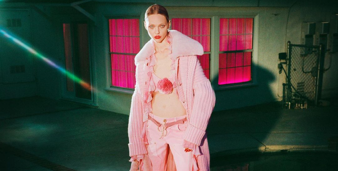 Саша Пивоварова снялась в кампании Blumarine