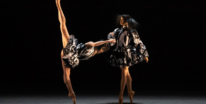 Раф Симонс и Palomo Spain создадут костюмы для танцоров Нью-Йоркского балета