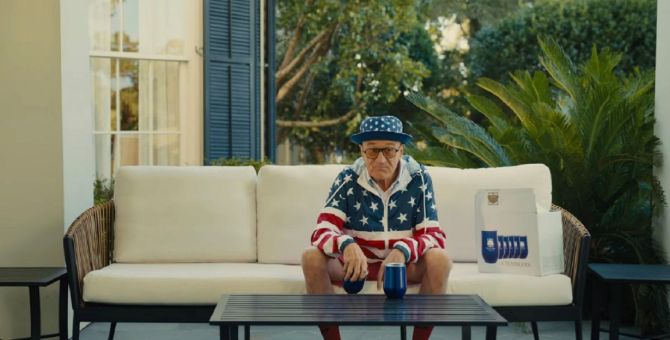 Роберт Де Ниро и Ким Кэтролл в роли родителей возлюбленных в трейлере комедии «О моем отце»