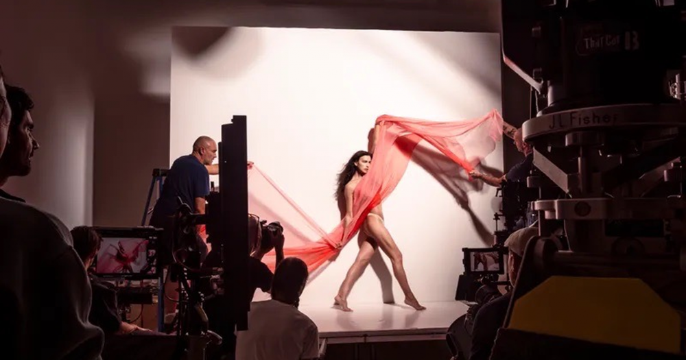 Ирина Шейк, Изабелла Росселлини и Ева Герцигова снялись для 52-го календаря Pirelli