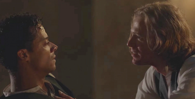 В Сети появился новый трейлер экранизации книги «Интервью с вампиром»