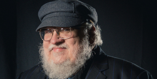 Джордж Р. Р. Мартин приостановил работу с HBO до окончания забастовок сценаристов и актеров