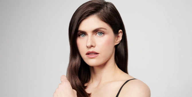 Александра Даддарио стала амбассадором Dior