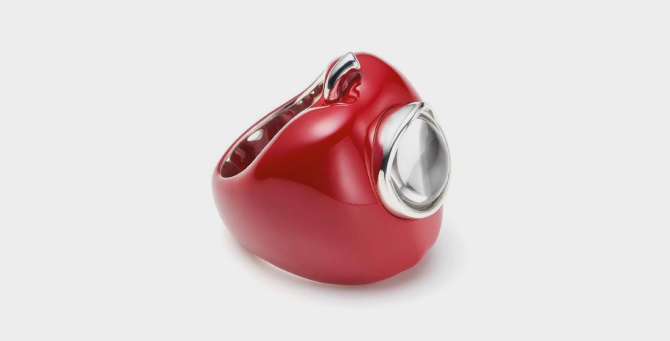 Undercover выпустил коллекцию украшений с Justin Davis