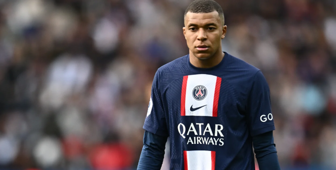 Килиан Мбаппе объявил об уходе из «Пари Сен-Жермен»