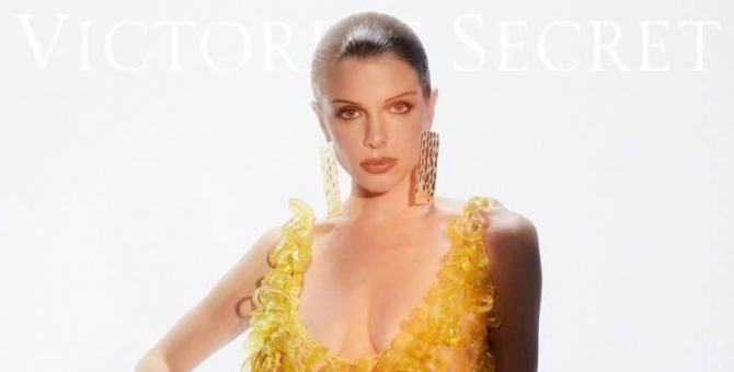 Джулия Фокс стала новым «ангелом» Victoria's Secret