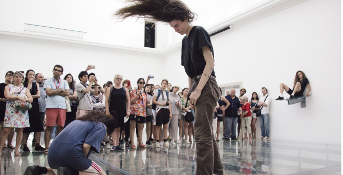 В 2022 году «Гараж» проведет первую в России персональную выставку Анне Имхоф