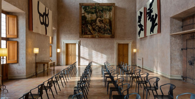 Ким Джонс и Сильвия Вентурини Фенди отремонтировали салоны на Вилле Медичи