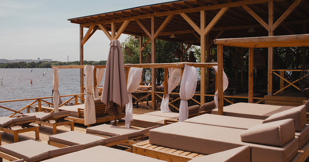 В Строгино вновь открылся пляжный клуб City Beach Club