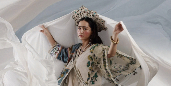 Манижа рассказала, с какими угрозами сталкивается из‑за участия в «Евровидении»