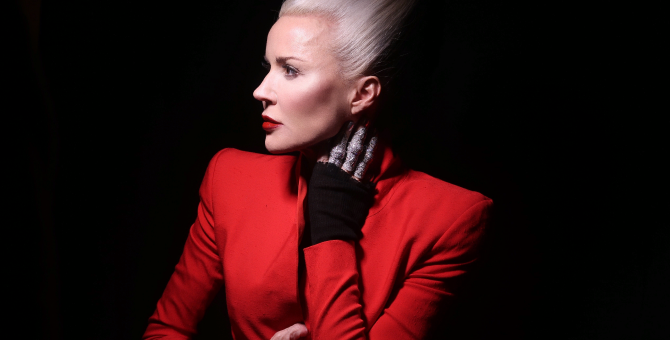 Дафна Гиннес запускает программу поддержки студентов школы дизайна Central Saint Martins