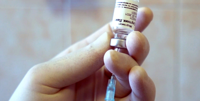 Минздрав начал регистрацию вакцины «Спутник Лайт»