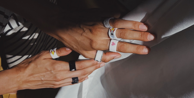 В Leform появился бренд украшений Gippius Greens с кольцами-«пластырями»