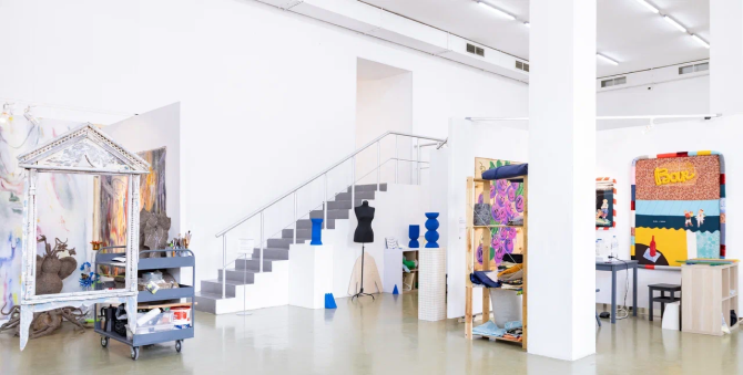 «Винзавод» запустил опен-колл на участие в 10 сезоне «Открытых студий»