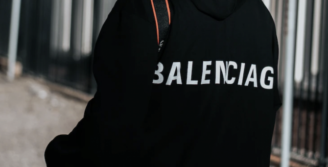 Balenciaga покинул Twitter из-за несогласия с новым видением Илона Маска