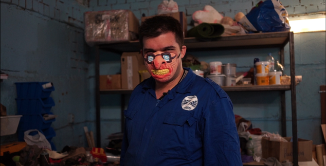 Garage Screen выпустит в прокат фильм о художнике Иване Горшкове «Шоу всего»