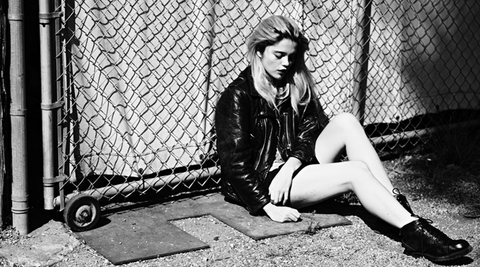 Эди Слиман представит свои фото на выставке в Париже