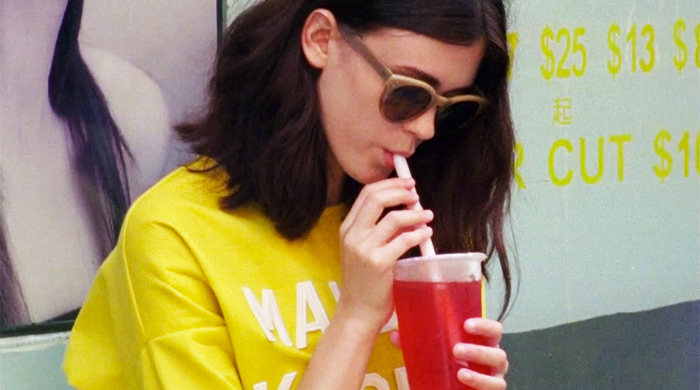 Джонни Пирс и Хизер Бу в новом ролике Maison Kitsuné