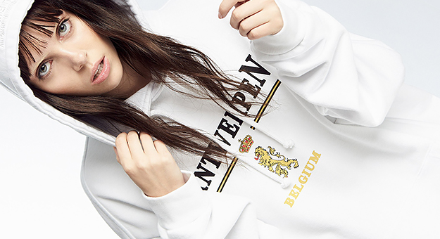 Vetements разработал белую рождественскую коллекцию для Nordstrom