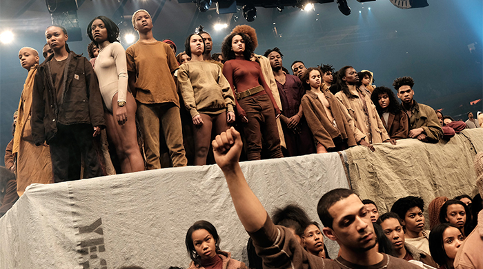 Мир моды глазами Канье Уэста: презентация коллекции Yeezy Season 3