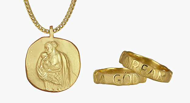 Канье Уэст представил свою первую ювелирную коллекцию