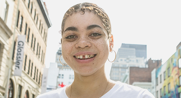 Opening Ceremony выпустила коллекцию в память о журнале Fruits