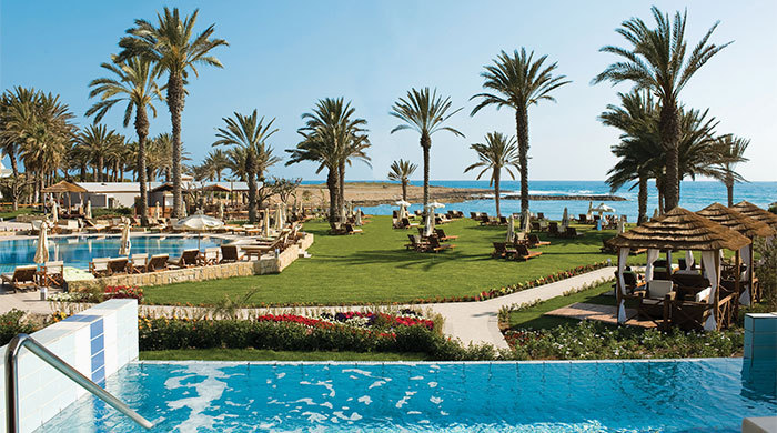 Asimina Suites Constantinou Bros Hotels: счастливые часов не наблюдают