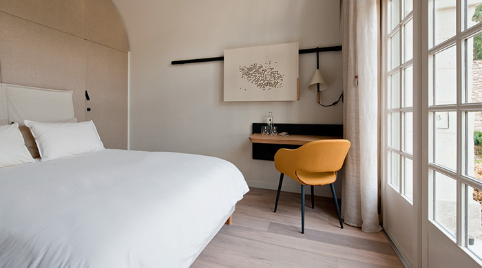 Отель Fontevraud в нефах французского аббатства