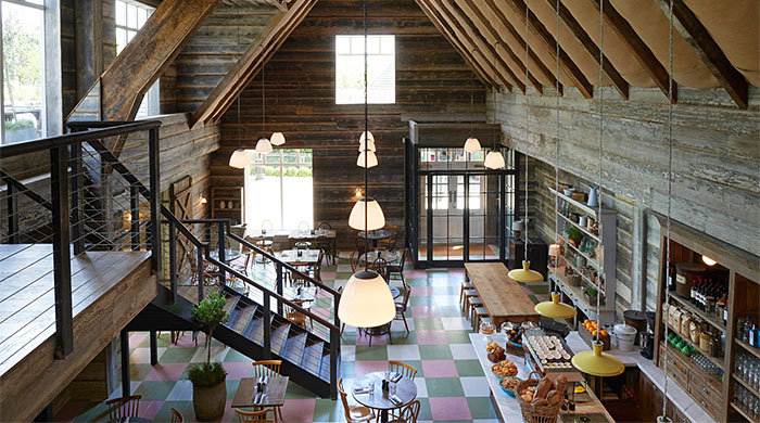 Семейная ферма: ресторан farmshop в пригороде Лондона