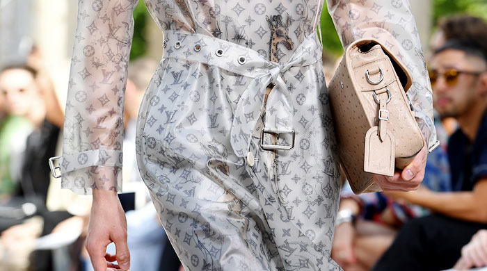 Обзор Buro 24/7: мужская коллекция Louis Vuitton, весна-лето 2017