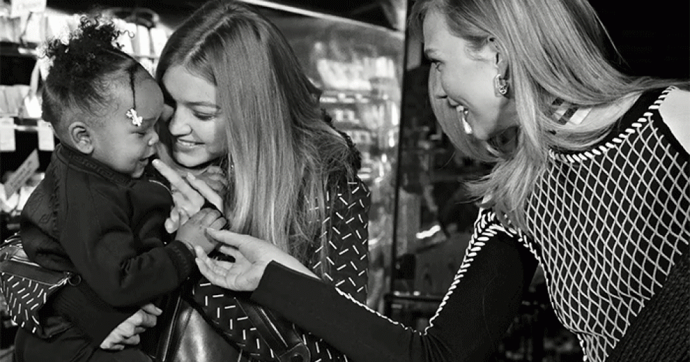 Мини-фильм Versace с Джиджи Хадид и Карли Клосс