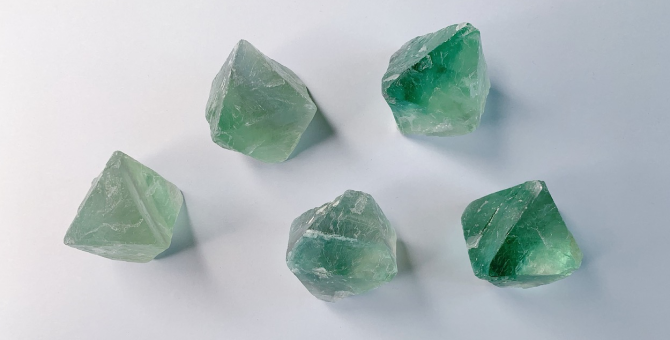 Почему стоит завести у себя дома массажер гуаша (и роллер тоже)