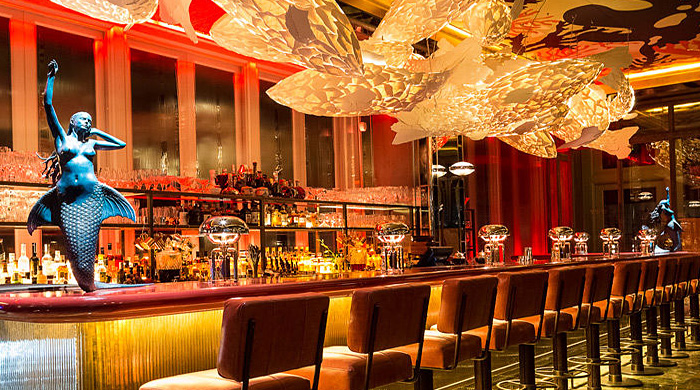 Фрэнк Гери, Дэмиен Херст и другие: лондонский ресторан Sexy Fish с акцентом на искусство