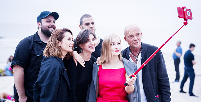 Аня Чиповская, Светлана Ходченкова и другие рассказывают о самых коротких свиданиях и пробах в кино