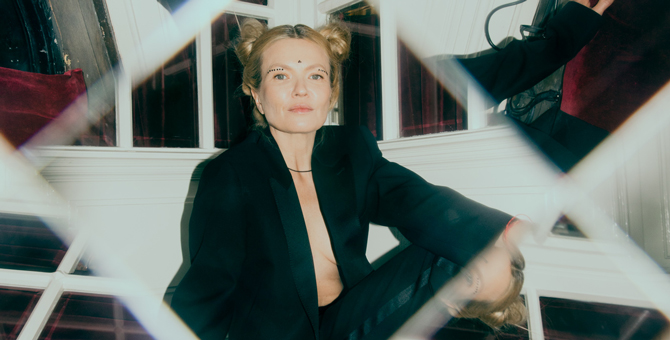 «„Симачёв“ и есть Москва». Прощальная съёмка Denis Simachev Shop & Bar