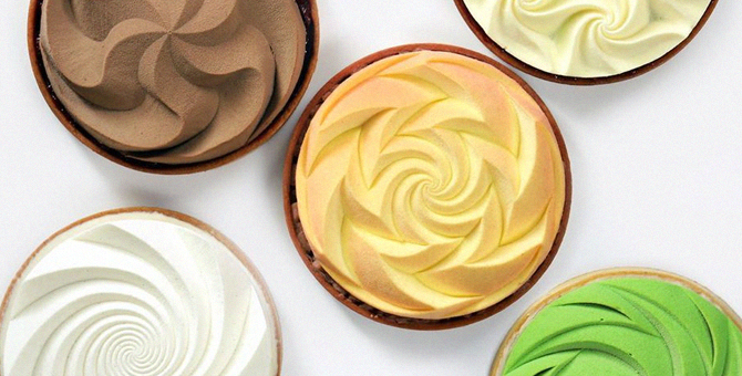 «Мне кажется, я занимаюсь предметным дизайном»: познакомьтесь с Динарой Касько, автором распечатанных на 3D-принтере десертов