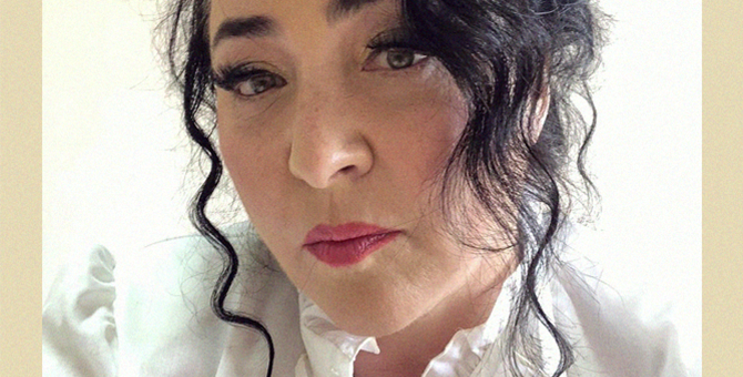 Лолита Милявская стала амбассадором M.A.C.