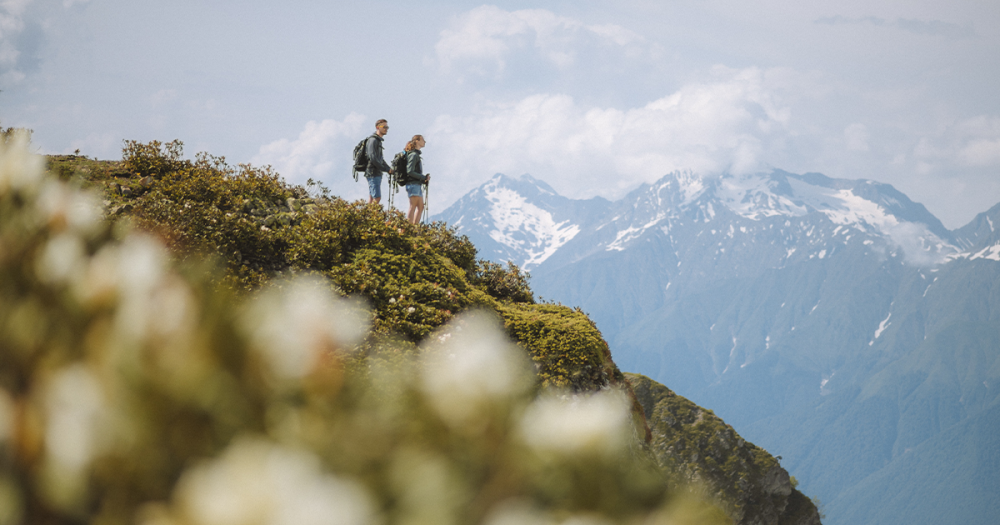 Горный туризм — модный досуг для голливудских звезд или опасный спорт?