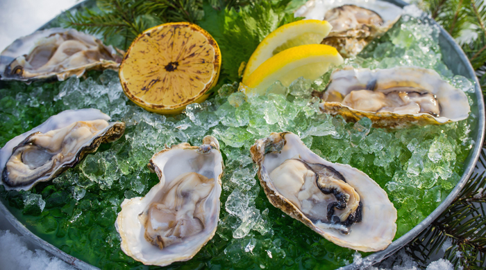 Устричный бар \"Ама\" на петербургском курорте \"Охта Парк\"