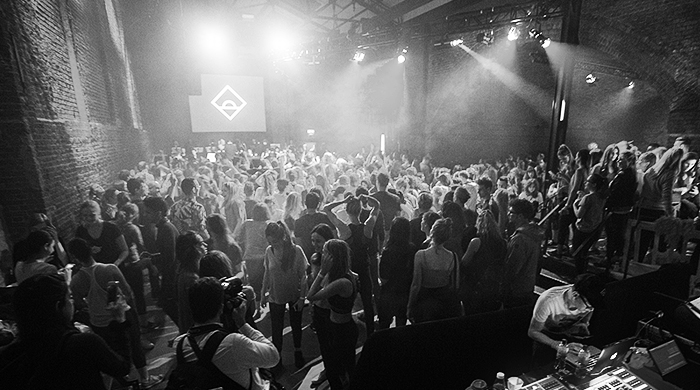 Проект Daybreaker: утренние \"вечеринки\" и танцы перед работой