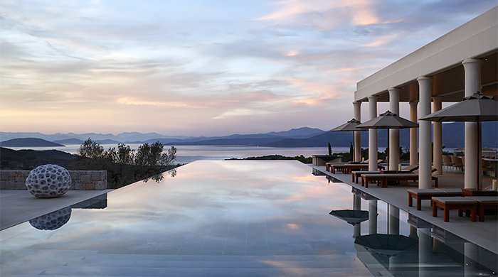 Villa 20 — огромная древнегреческая вилла в Amanzoe