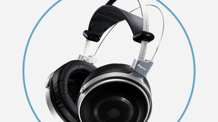 Первый взгляд: наушники Dr. Dre's Pioneer