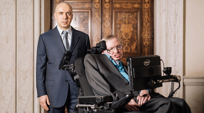 Стивен Хокинг и Юрий Мильнер займутся поиском внеземных цивилизаций