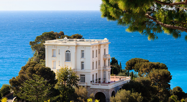 Бывший особняк Карла Лагерфельда теперь можно арендовать