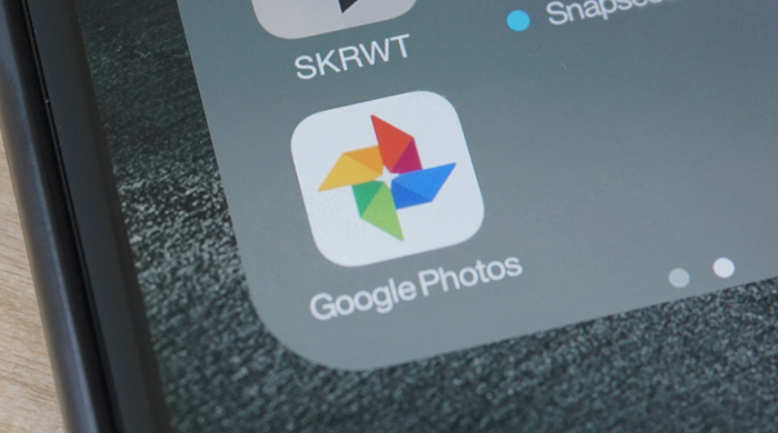 С глаз долой: Google \"сотрет\" бывших возлюбленных со всех фотографий