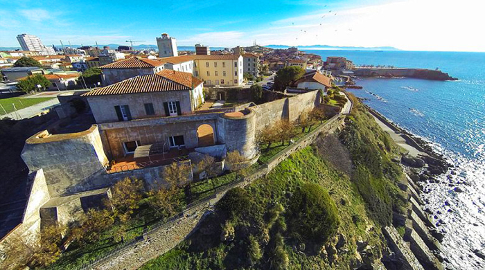 Продается дом, спроектированный Леонардо да Винчи